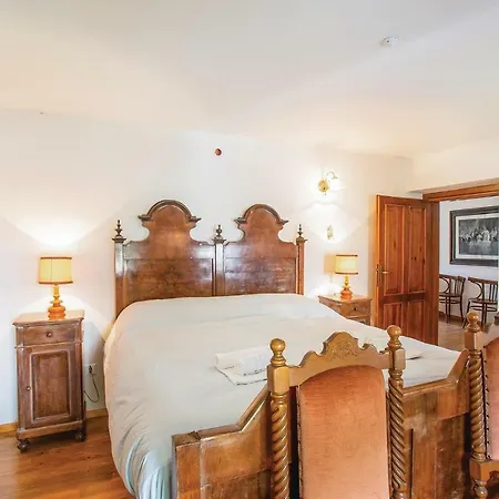 Two-bedroom Holiday In Comeglians Salars